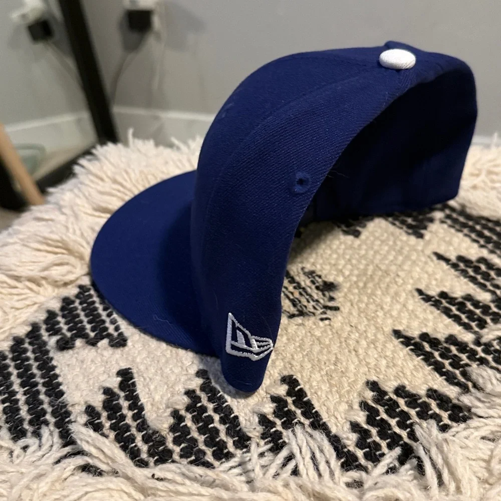 NWOT- LA Dodgers SnapBack - 9Fifty New Era - flat bill - brand new without tags